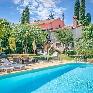  Apartment Country Club - Nearby